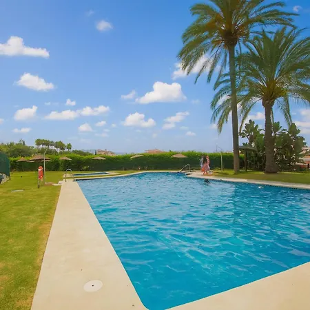 Apartament Brisas-coastal Retreat By The Estepona