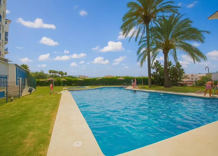 Daire Brisas-coastal Retreat By The Estepona