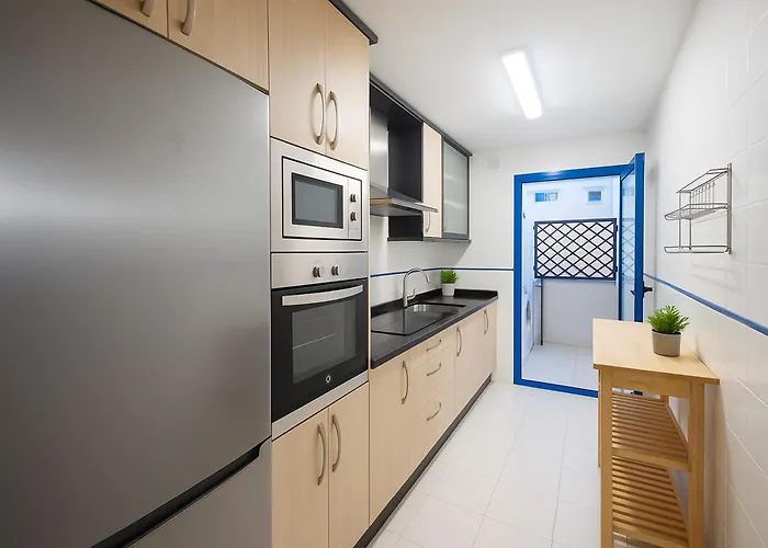 Daire Brisas-coastal Retreat By The Estepona