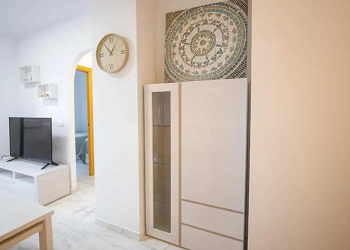 Daire Brisas-coastal Retreat By The Estepona