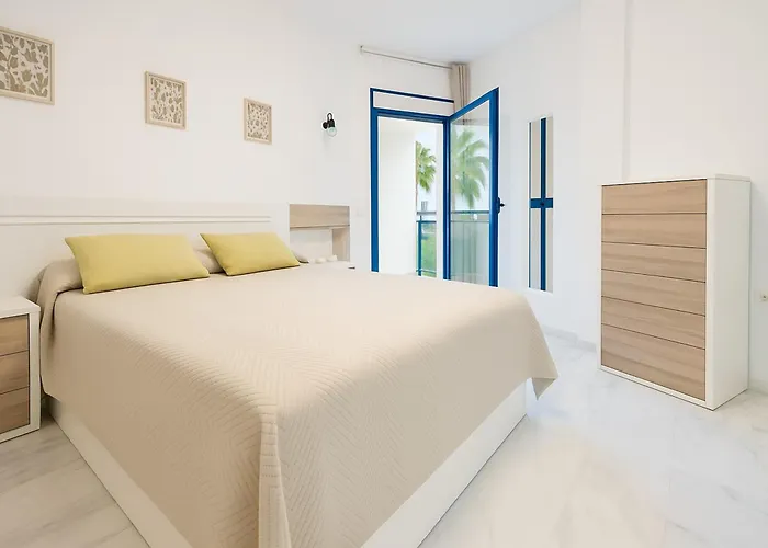 Daire Brisas-coastal Retreat By The