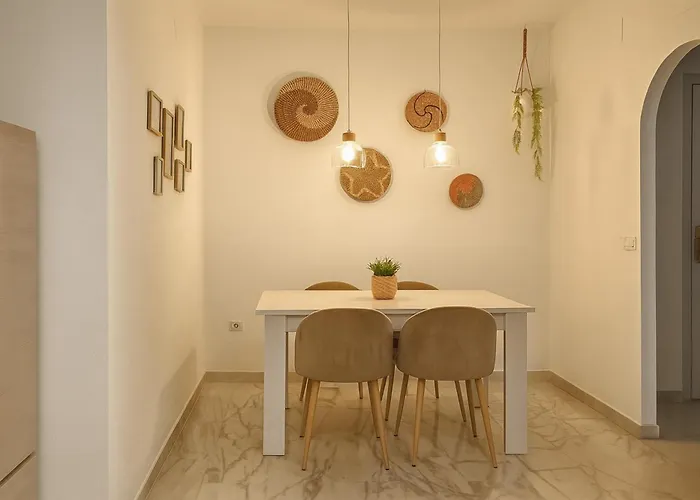 Daire Brisas-coastal Retreat By The Estepona