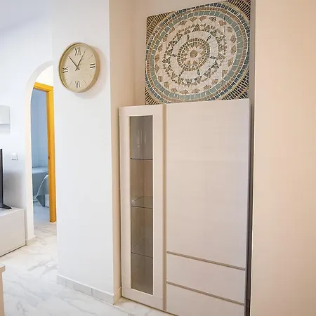 Lejlighed Brisas-coastal Retreat By The Estepona