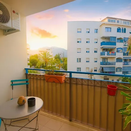 Brisas-coastal Retreat By The Lejlighed *