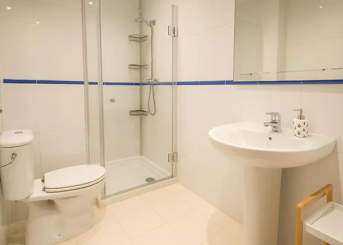 Brisas-coastal Retreat By The Apartment Estepona